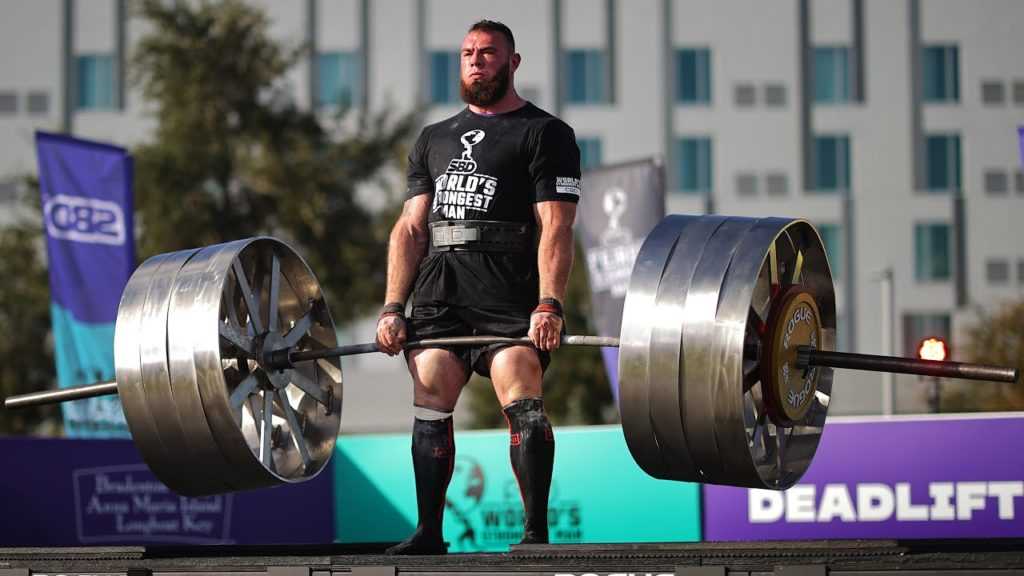 world's strongest man Oleksii Novikov