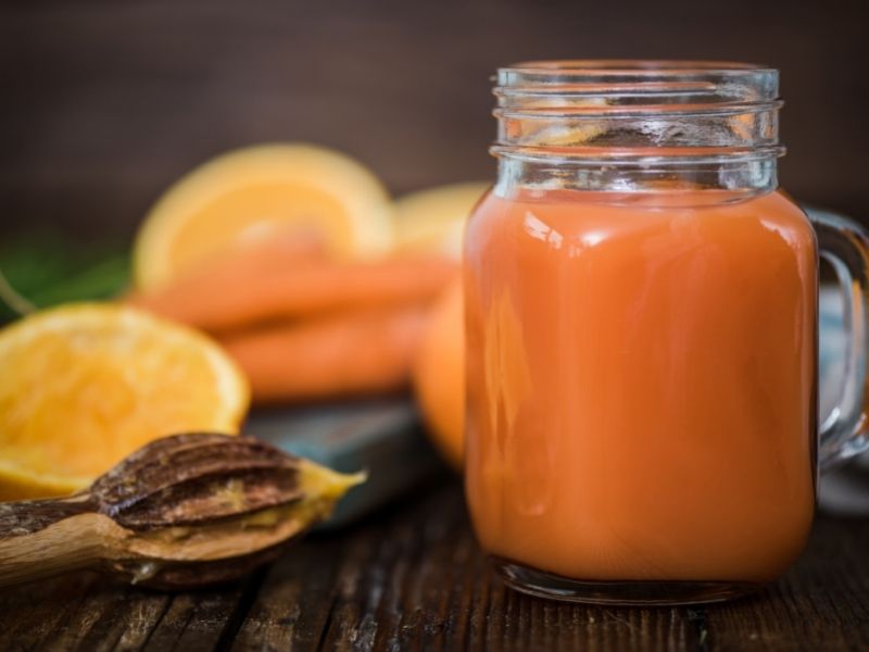 jugo detox de naranja