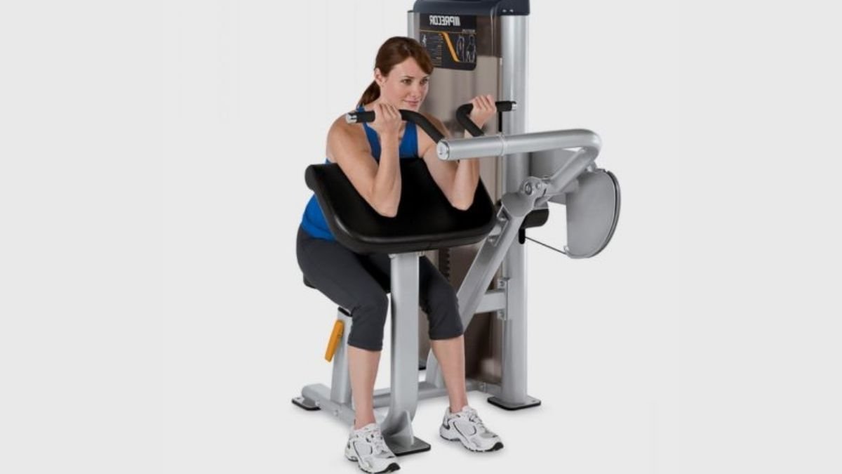 preacher curl machine