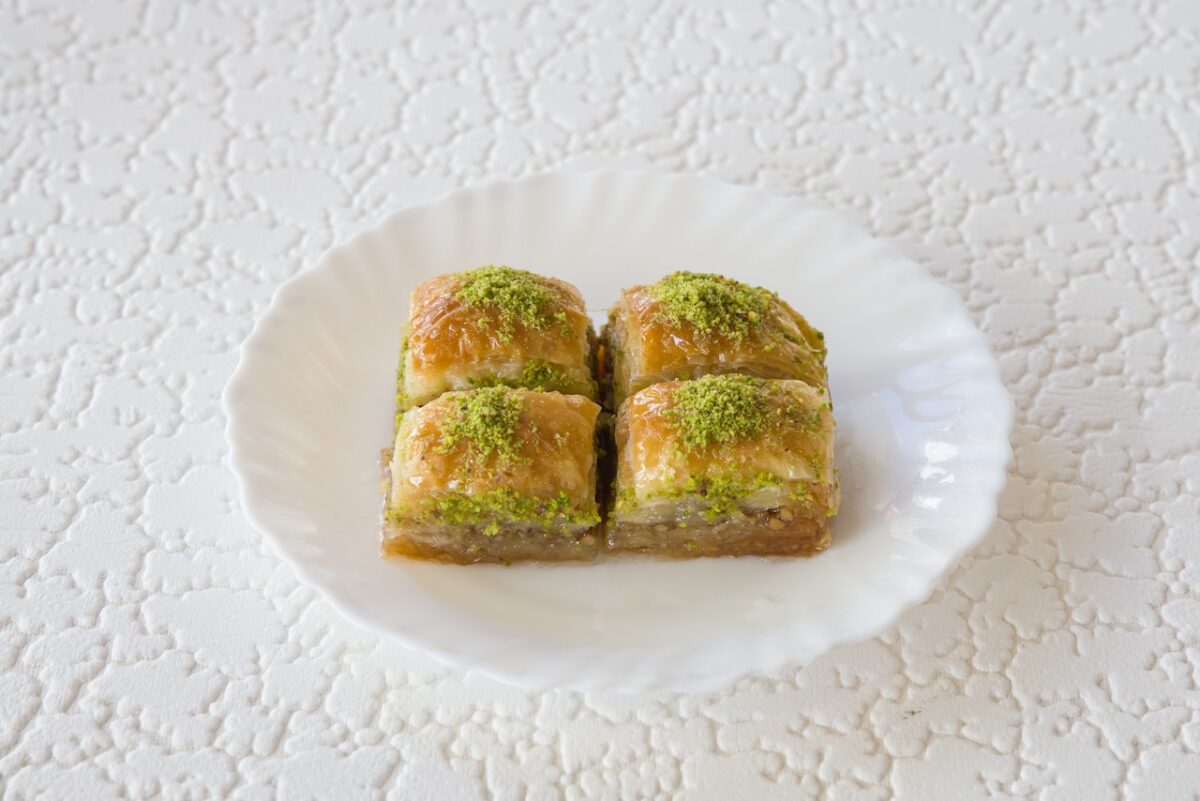 1 Dilim Baklava Kaç Kalori?